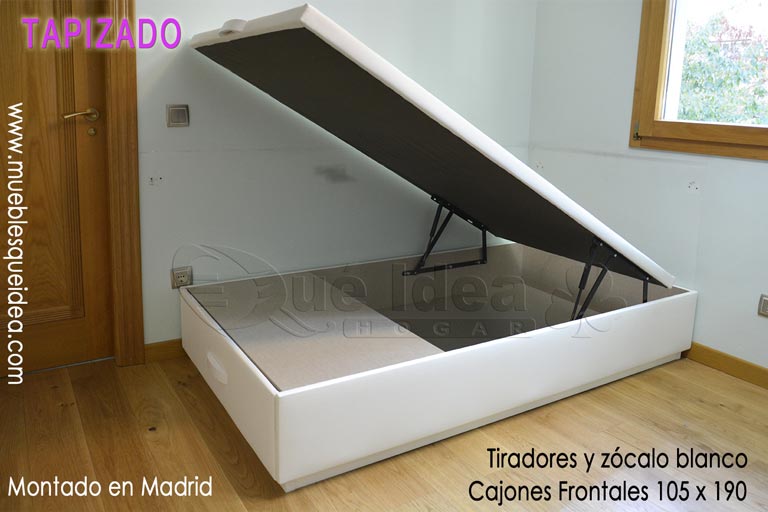 ejemplo de un canapé individual montado en Madrid con cajones de tapa abatible de 105 de ancho tapizado en polipiel blanca