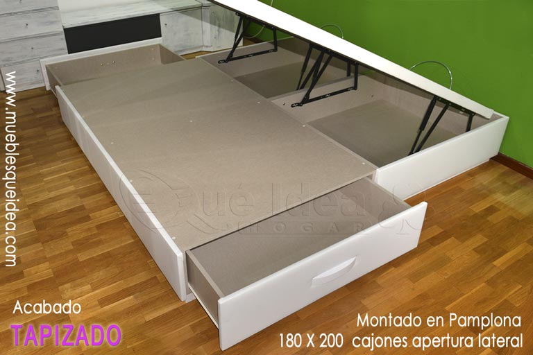 montaje realizado en Pamplona de un canapé abatible con cajones de grandes dimensiones hechos a la medida proporcionada por el cliente con apertura lateral a los pies de la cama