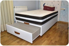 Canapé abatible individual blanco y colchón