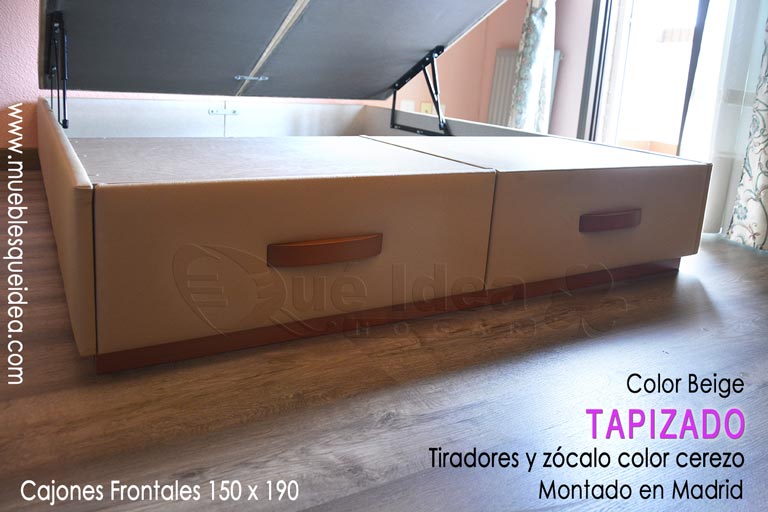 ejemplo de un canapé montado en Madrid abatible con cajones y zócalo en color cerezo