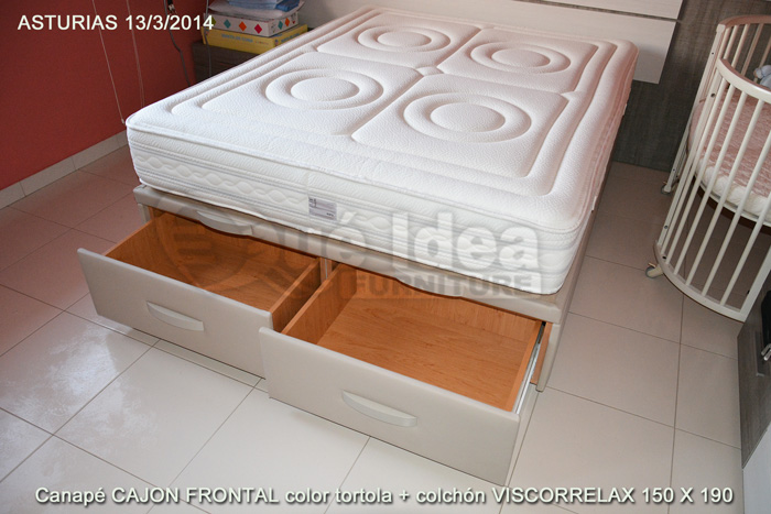 Ejemplo de Canapé Cajones Frontales tapizado de Qué Idea Hogar con apertura de cajones de forma frontal, entregado y montado en Asturias con oferta de colchón VISCORRELAX, 