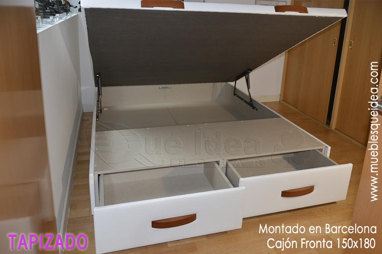ejemplo de montaje realizado en Barcelona de un canapé con tapa abatible y cajones frontales blanco