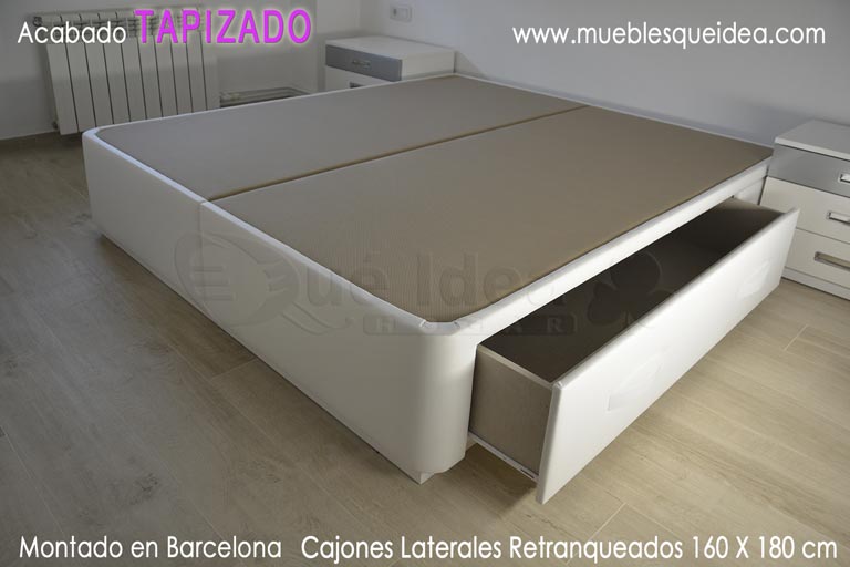 Canapé con cuatro cajones laterales retranqueados de 160 de ancho por 180 de largo montado en Barcelona