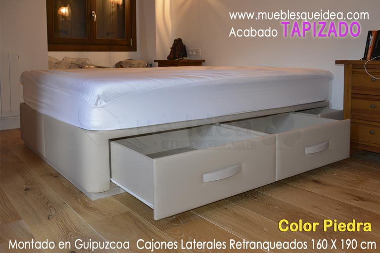 Canapé tapizado de 160x190 con 6 cajones laterales retranqueados montado Guipuzcoa