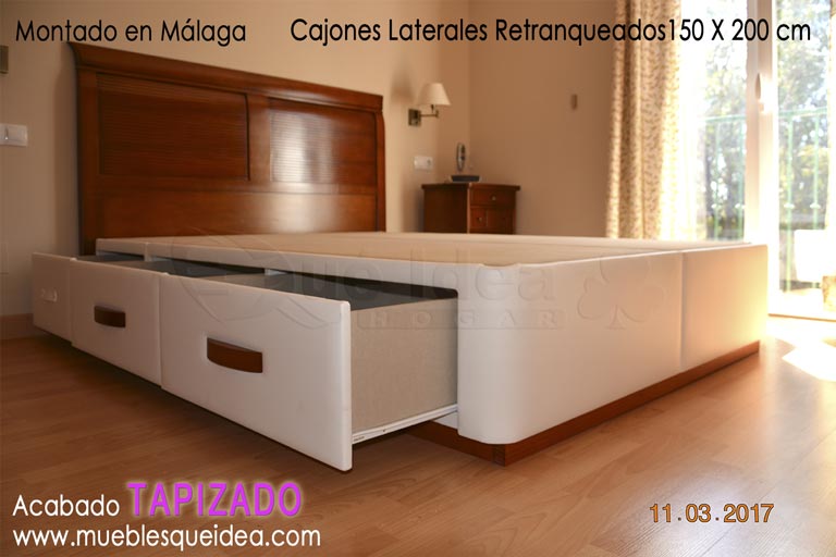 Montaje de Canapé tapizado de 150 de ancho por 200 de largo con cajones laterales en dormitorio clásico para Málaga