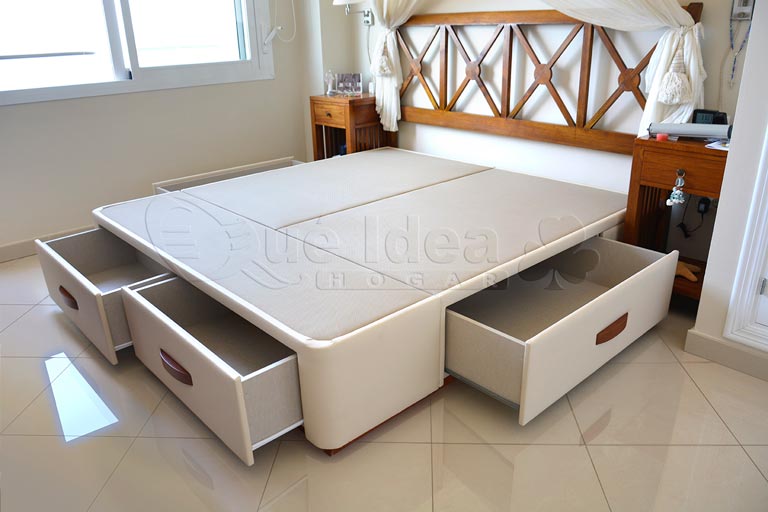 Canapé de tapa abatible color negro con cajones de apertura lateral en los pies de la cama