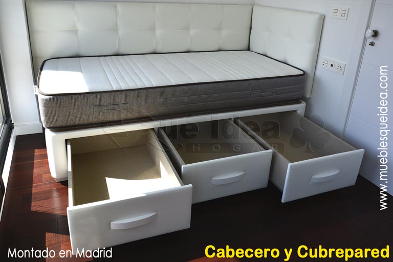 Canapé individual con tres cajones iguales en un lateral cabecero y cubre pared montado en Madrid