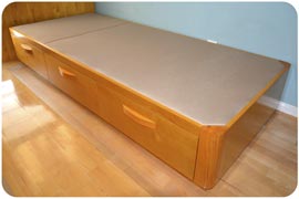 canapé individual acabado Natural en madera color pino con cajones