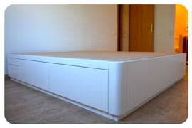 Canapé cama modelo Cajones Laterales montado en Barcelona