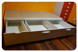 Ejemplo de canapé con cajones de 105 cm en Galicia