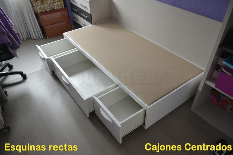 canapé de madera individual con cajones en un lateral centrados para dormitorio juvenil a juego con los muebles antiguos