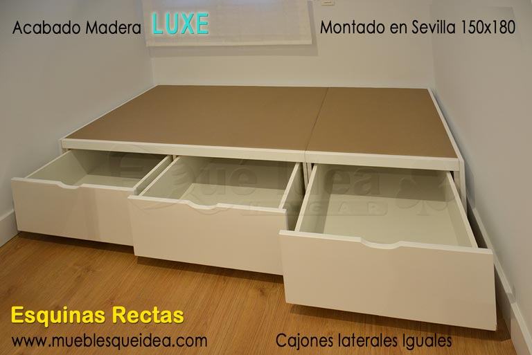 Canapé con cajones laterales montado en Sevilla en un dormitorio pequeño estrecho para una persona