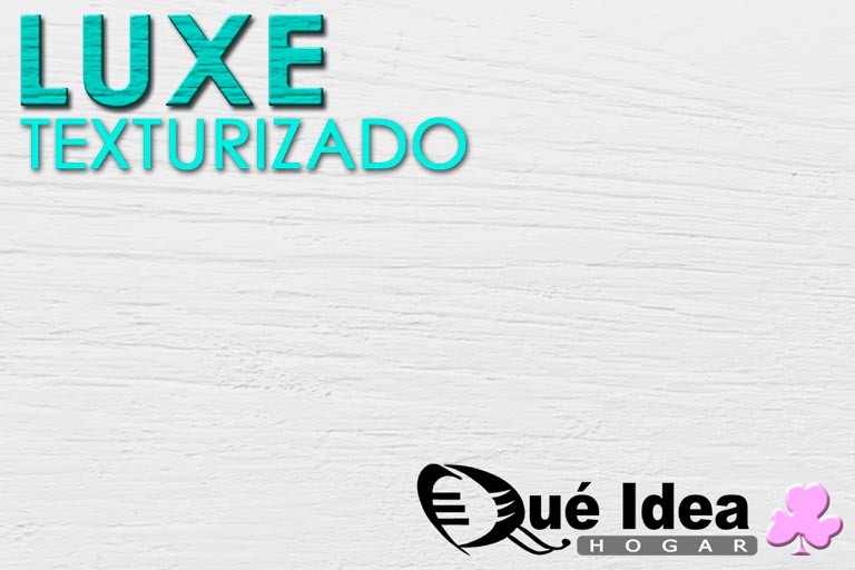 Efecto texturizado de madera bajo el lacado