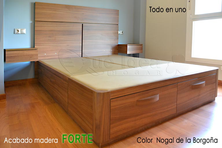 Un TODO EN UNO en madera color Nogal de la Borgoña Cabecero, mesitas y canapé de cajones Plus