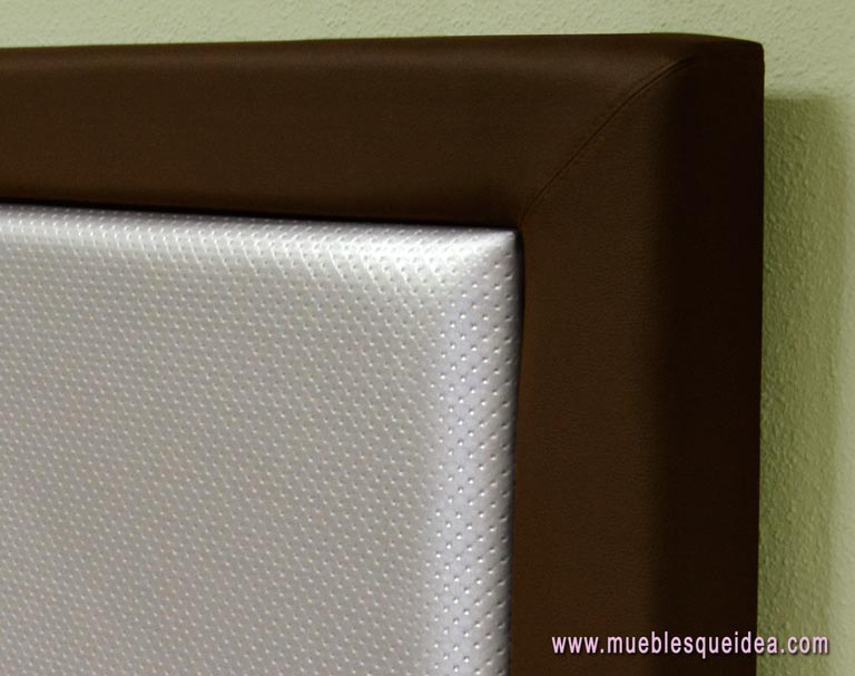 Cabecero modelo Burgos tapizado en polipiel SHINE SANSET para el remarco y PUNTOS METAL EN EL plafon central