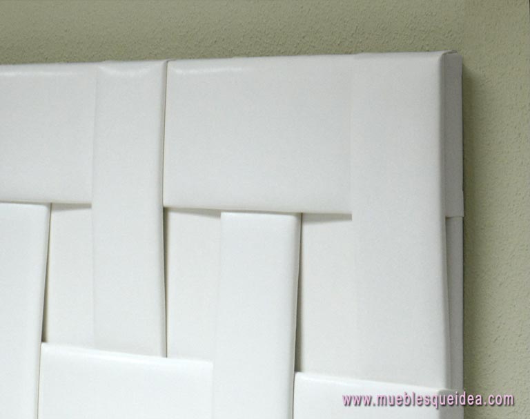 Cabecero de cama Nudos con detalle del del tapizado entrelazado con un grosor tan solo de 4