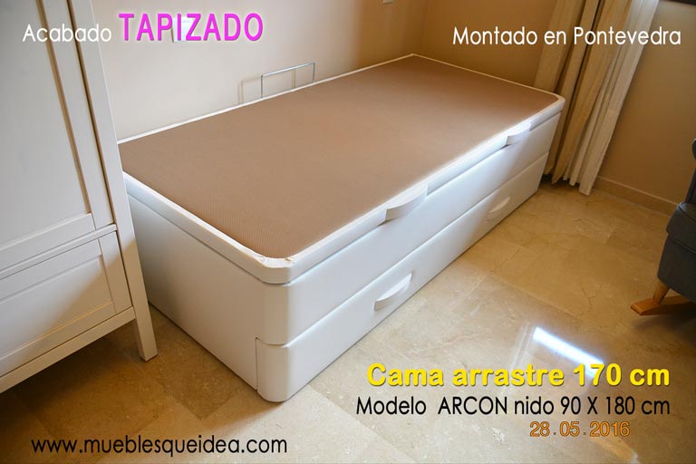 Canapé Nido de 180 de largo por 90 de ancho blanco cerrado