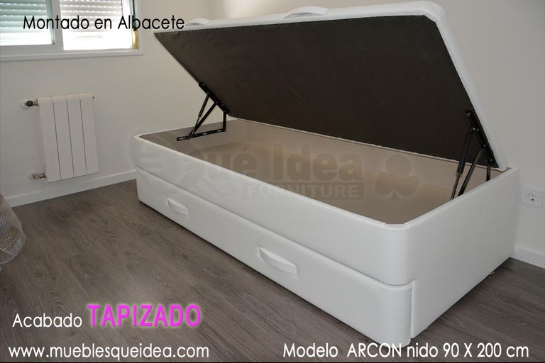 Canapé nido blanco 90 por 200 montado en Albacete