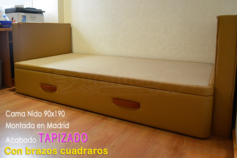 Cama supletoria diván con brazos como en un sofá con largo total de 210cm, ideal para salitas o dormitorios auxiliares