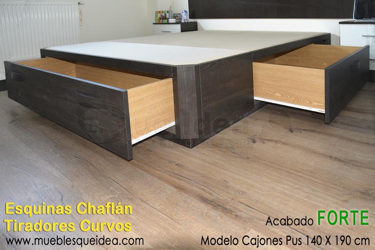 Cama con cajones de madera color wengé modelo Cajones Plus acabado forte color Roble Termo Negro H1199.