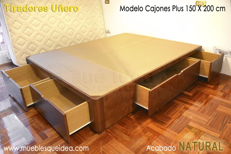 Ejemeplo montado de una Cama de madera con cajones acabado natural tiradores Uñero y esquinas redondas de 150 de ancha por 200 cm de larga