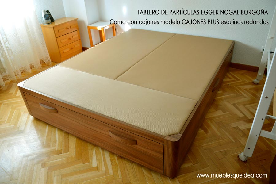 Canapé modelo Cajones Plus acabado Forte color Nogal de Borgoña