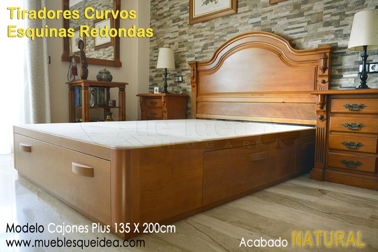 Cama con cajones en madera de pino de 135x200 a juego con muebles de dormitorio montada en Madrid