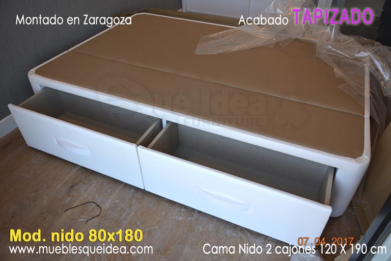 Cama grande de 120x190 con nido de 80x180 en un lateral y dos cajones iguales en el otro montada en Zaragoza