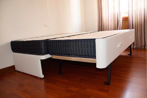 canapé con muchos cajones apertura lateral