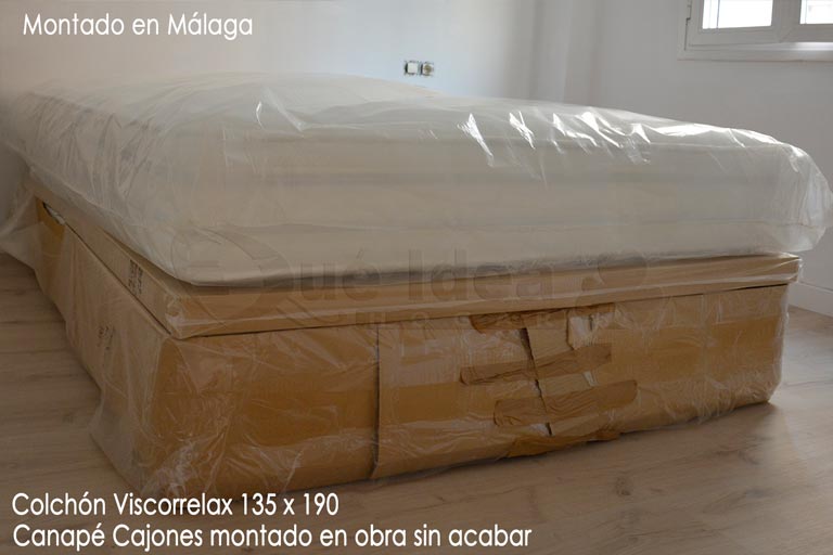 Viscorrelax entregado junto con un canapé de tapa abatible en Málaga se deja tapado para poder finalizar las obras y quedar protegido