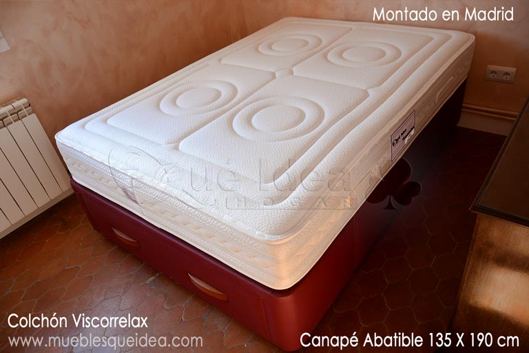 Colchón modelo Viscorrelax de muelle ensacado y canapé con cajones tapizado modelo cajones Plus CTP5-ZR montado en Madrid