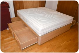 Viscorrelax con canapé con cajones en madera