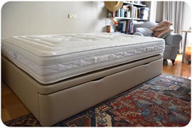 Colchón grande Viscorrelax más Cama Nido tapizada montada en Bilbao