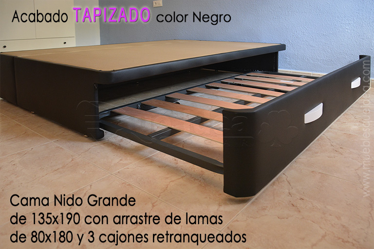 Ejemplo de Cama Nido grande abierta de 135x190 con cajones a la izquierda y arrastre de 80x180 montada en Pamplona