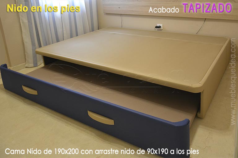 Ejemplo entregado en casa del cliente de una cama grande con el nido arrastre saliendo por los pies de la cama