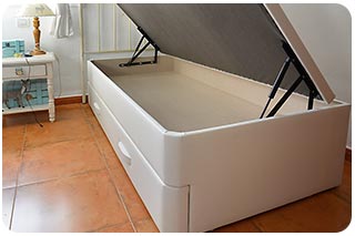 Arcón canapé nido tapizadom blanco en Sevilla