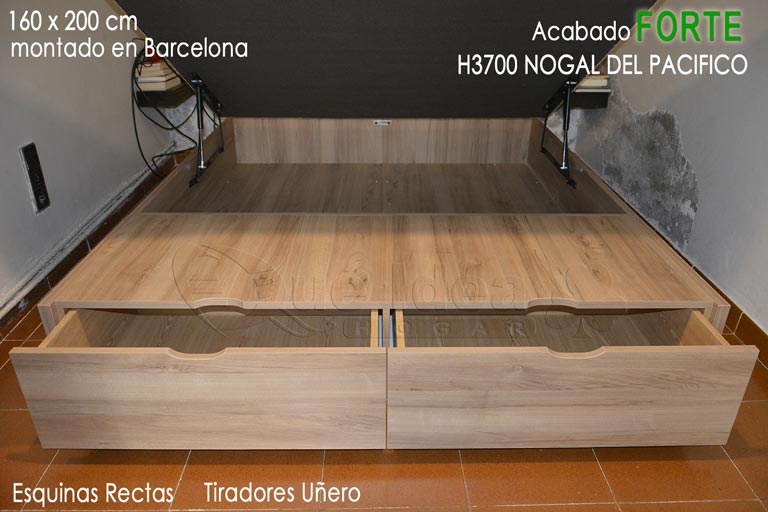 Montaje realizado en Barcelona de un Canapé de tapa abatible de 160x200 acabado en madera FORTE color H3700 NOGAL DEL PACIFICO con cajones frontales Y tiradores uñero