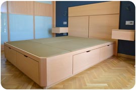 Cama con 6 cajones de matrimonio cabecero y mesitas de noche suspendidas todo en uno